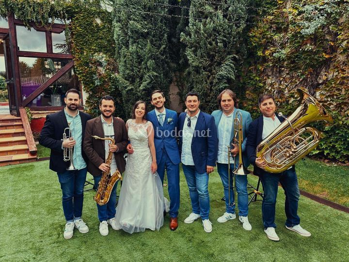 Peckin Brass