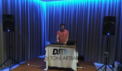 Dj Toni Artbar