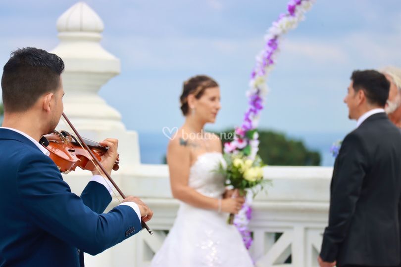 Josué Rugama - Violinista