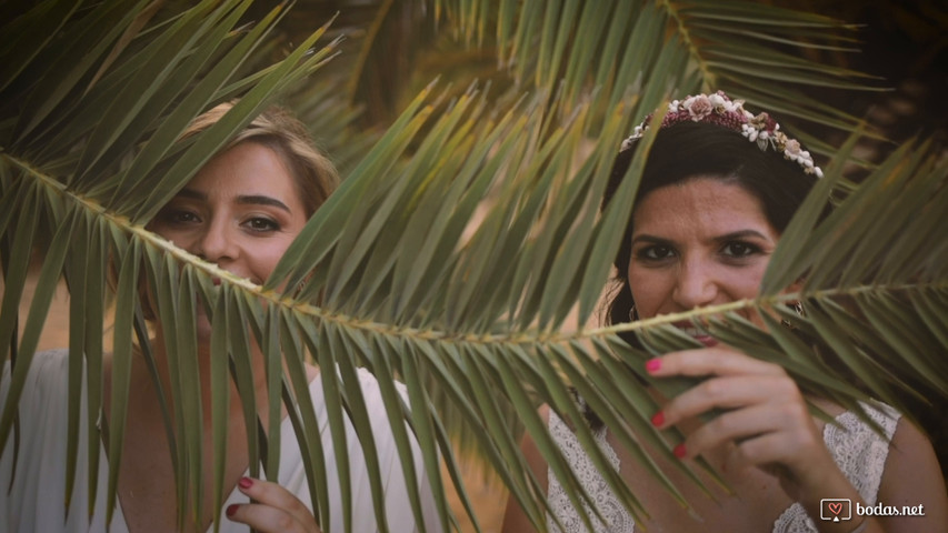 Laura y Ana