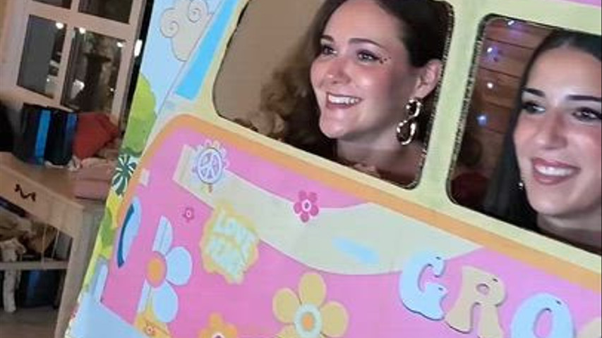 Fotomatón que emociona, divierte y convierte tu boda en recuerdo eterno 