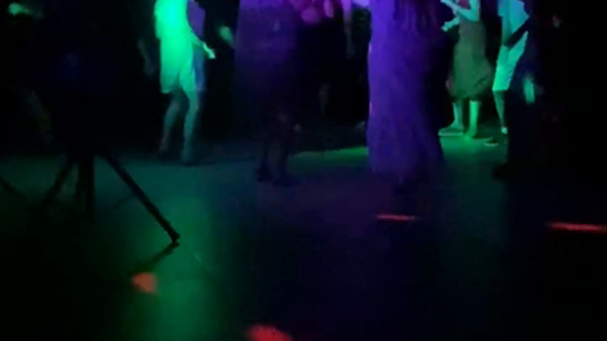 DJ
