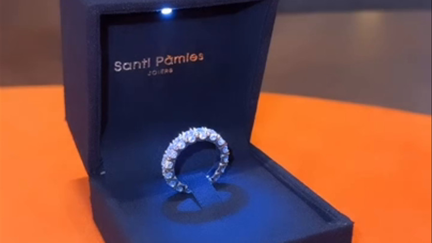 Anillo de diamantes