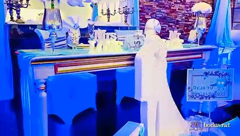 Boda en tonos azul celeste y plata