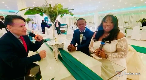Boda en tonos verde musgo y plata