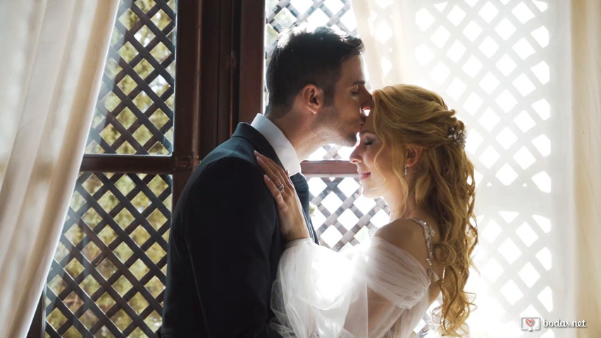 Tráiler de Rafa y Claudia