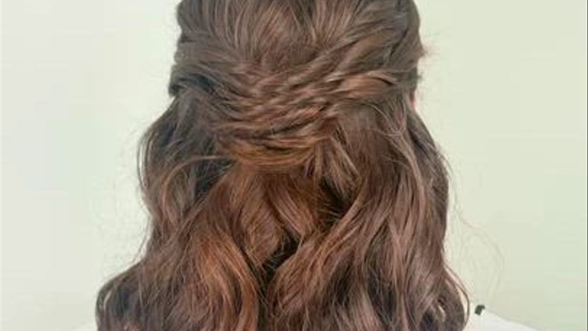 SEMIRECOGIDO CON PERSONALIDAD- CARLA 