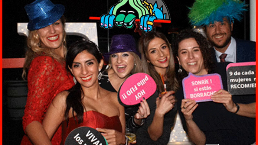 GIF con monigote animado