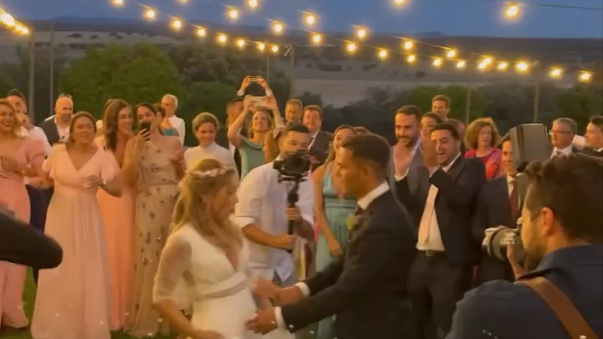 Vicky & Omar, Palacio Carrascalino
