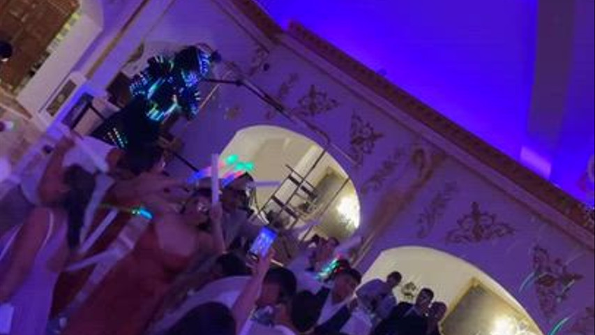 Que la fiesta no pare nunca!