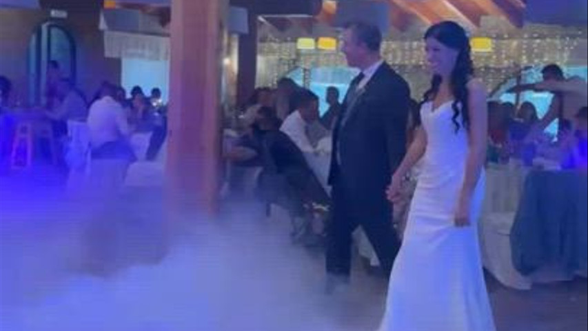 BAILAR SOBRE LAS NUBES