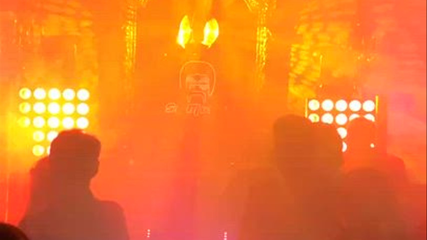 GOLD 3 totems