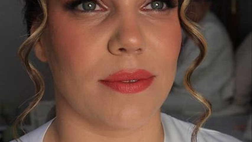 Una novia espectacular, Miriam