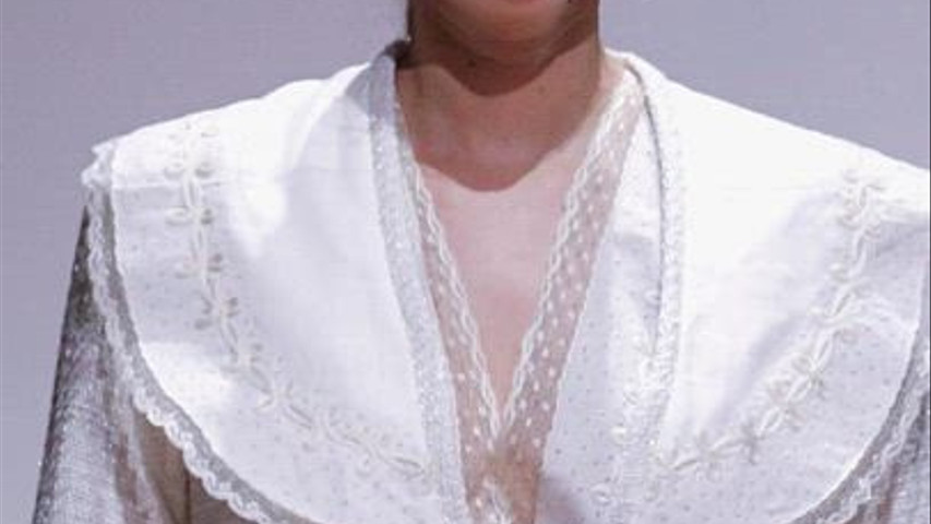 Ana Tocados
