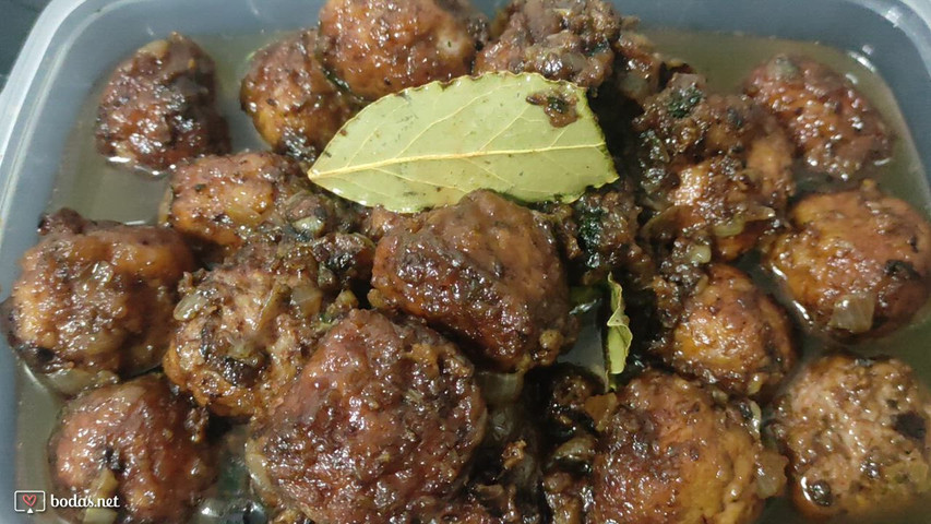 Albondigas en salsa  