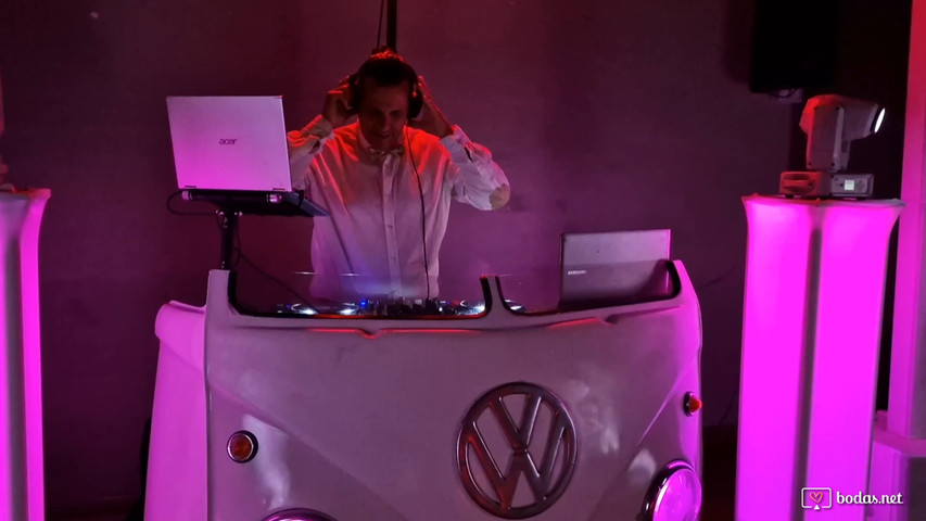 DJ Ángel