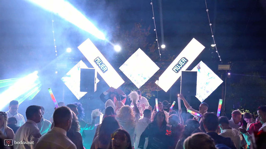 Esto es vivir una boda con AURE EVENTOS 