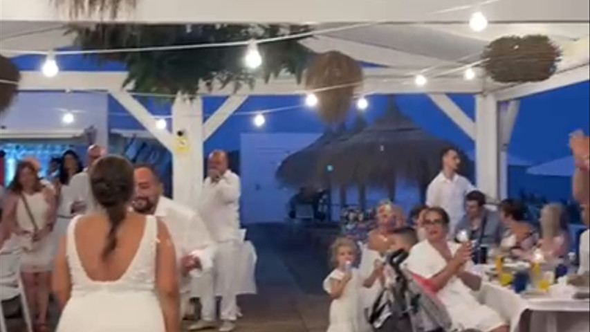 Baile de novios en aperitivo