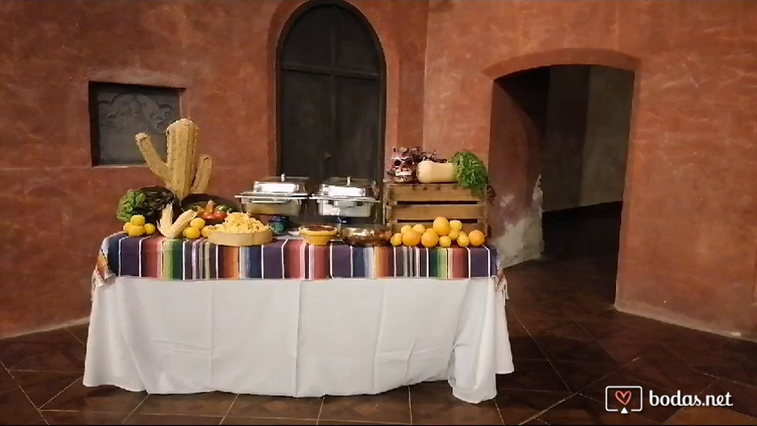 Estación buffet - iglesia grande