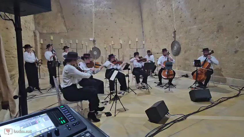 Graci con la Orquesta Flamenca por tangos