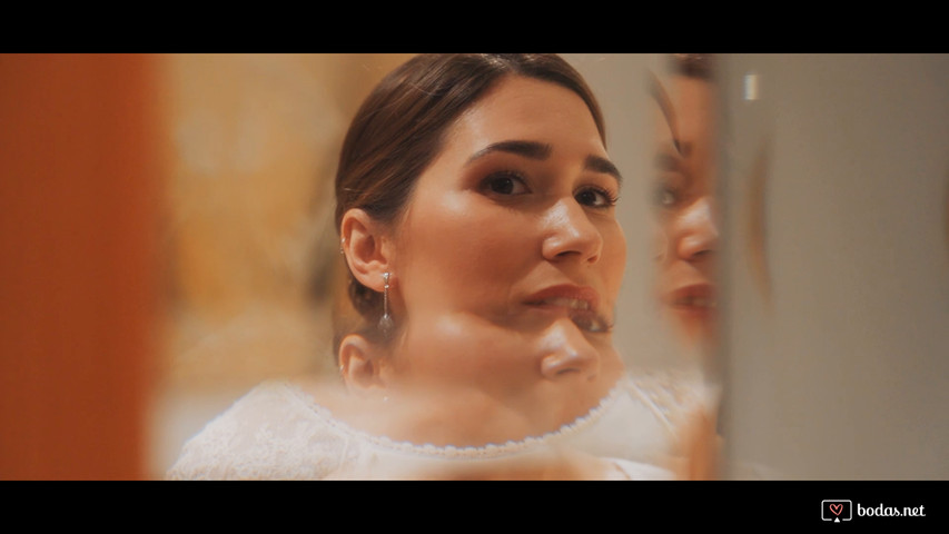 Tráiler de Cris y Lorenzo