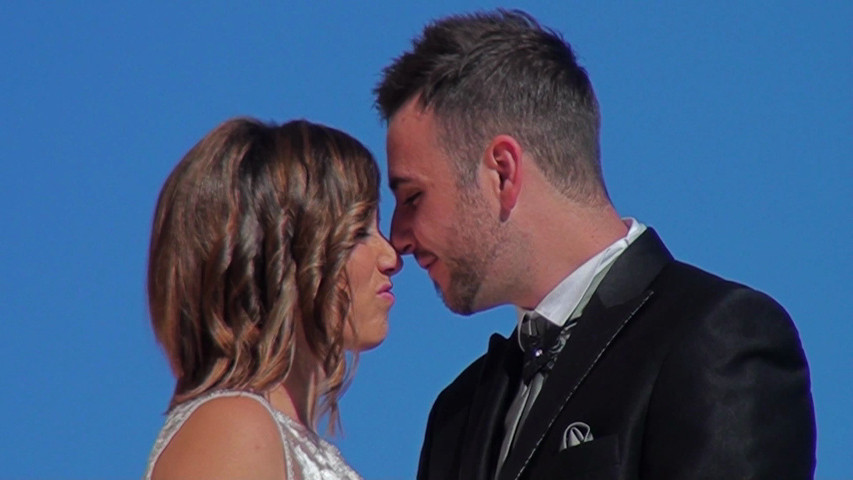 Postboda en la playa de Laura y David