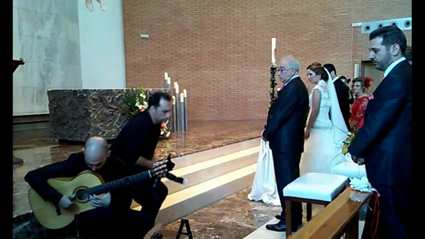 Dúo Sonanta durante la ceremonía religiosa