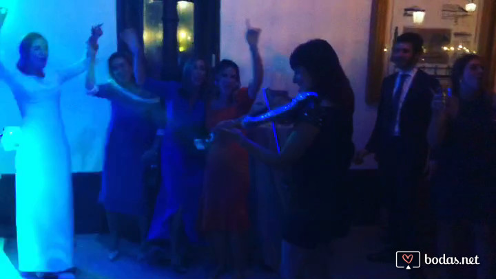 Show de violín eléctrico