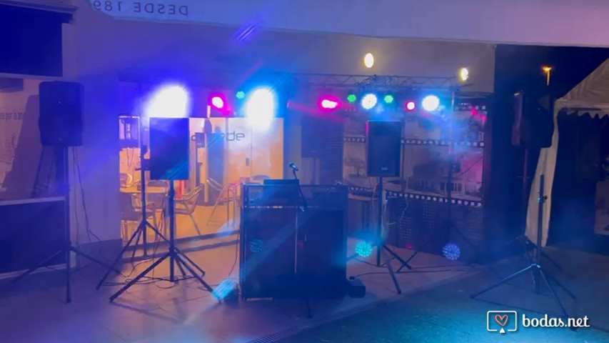 Montaje sonido e iluminación