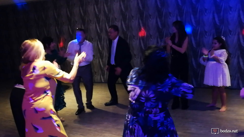 Momentos de la fiesta de Jennifer & David