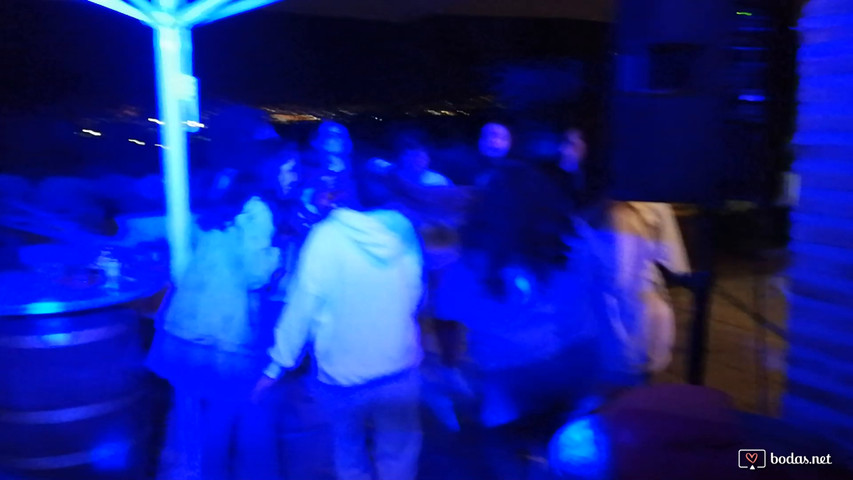 DJ Toni Dirola