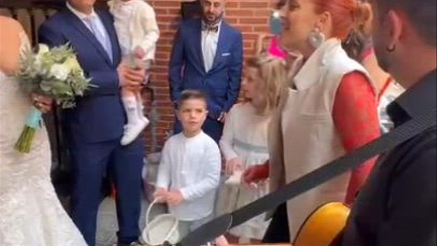 Hermana mía~ CANCIÓN EN LA PUERTA DE LA NOVIA
