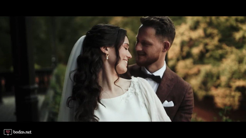 The Editorial Wedding: Nuestro estilo cinematográfico en 2026 | Showreel