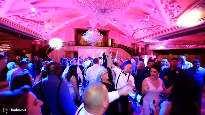 DJ para Bodas en Valencia | Fiesta Llena de Energía