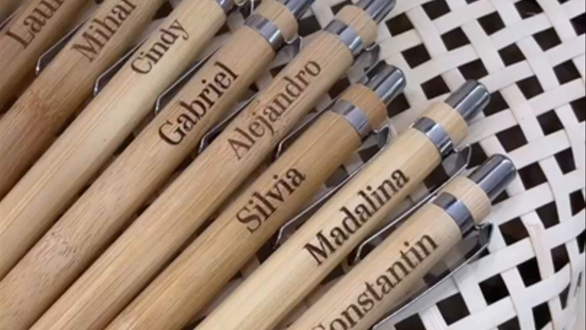 Bolígrafos personalizados bambú