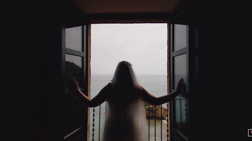 Wow & Ivan: Wedding at Castell de Tamarit 