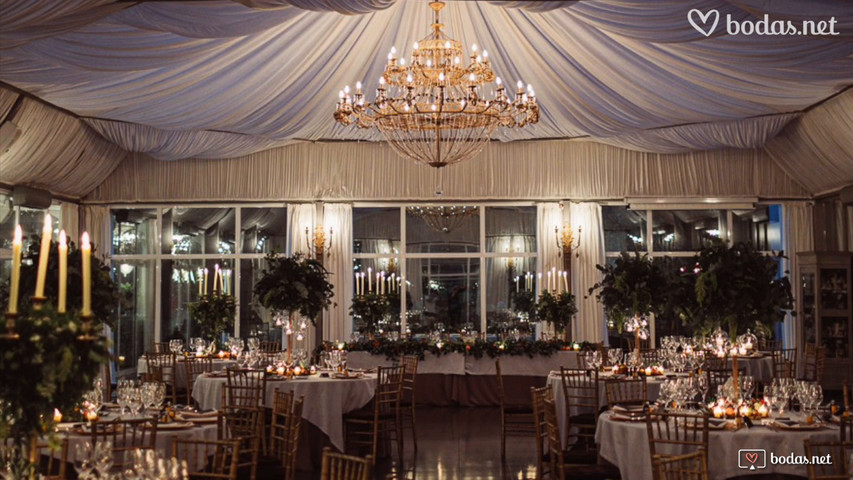 Catering y Eventos de Amós