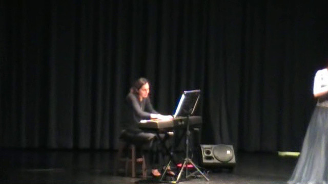 Soprano para ceremonia, Caccini de "Ave María"
