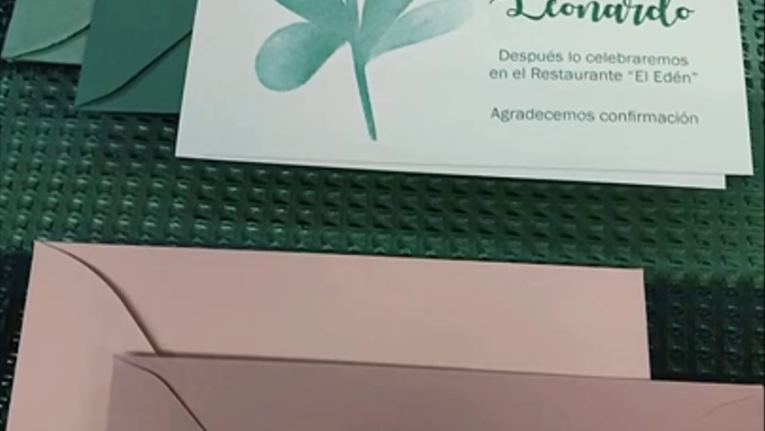 Invitaciones y sobres 