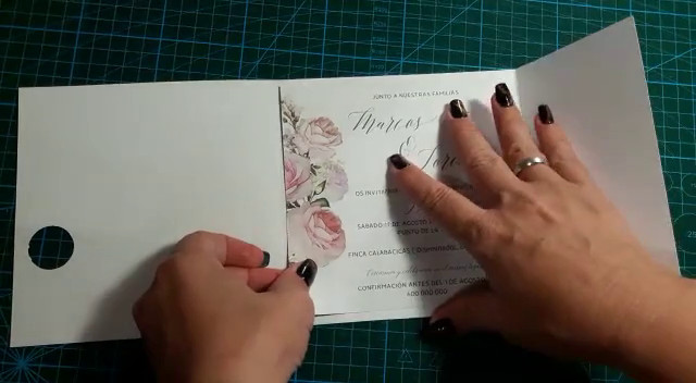 Invitación de boda romántica