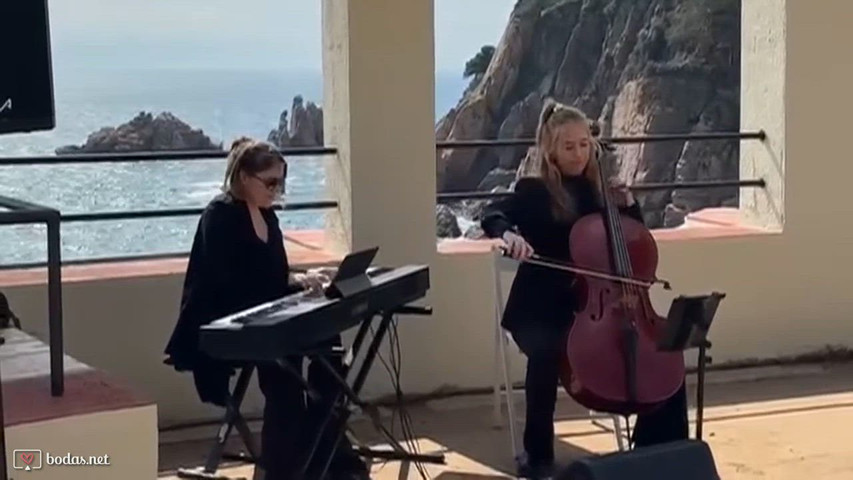 Can You Feel the Love Tonight | Piano y cello en directo