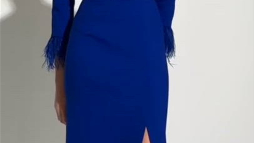 Vestido azul madrina cuello barco
