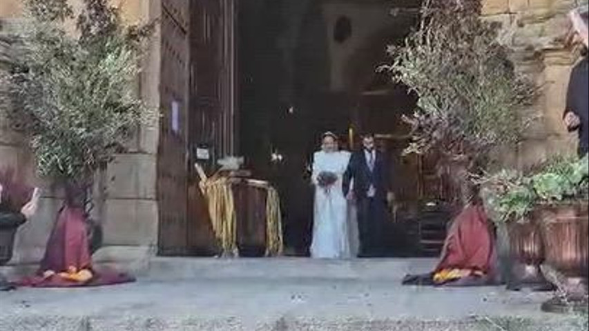Salida de ceremonia de Teresa y Toni