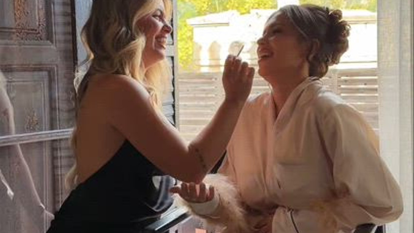 Maquillaje y peinado 