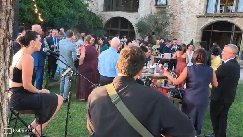 Emebe en vivo - Castell de Tous