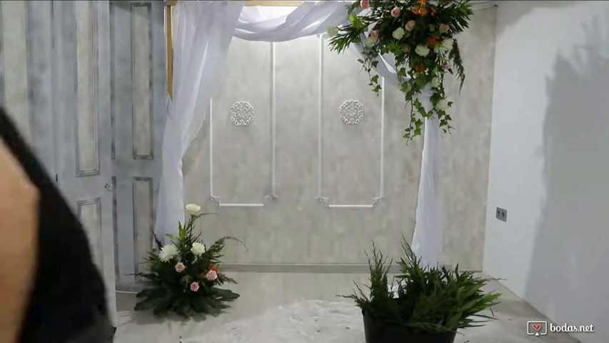 Arco floral nupcial