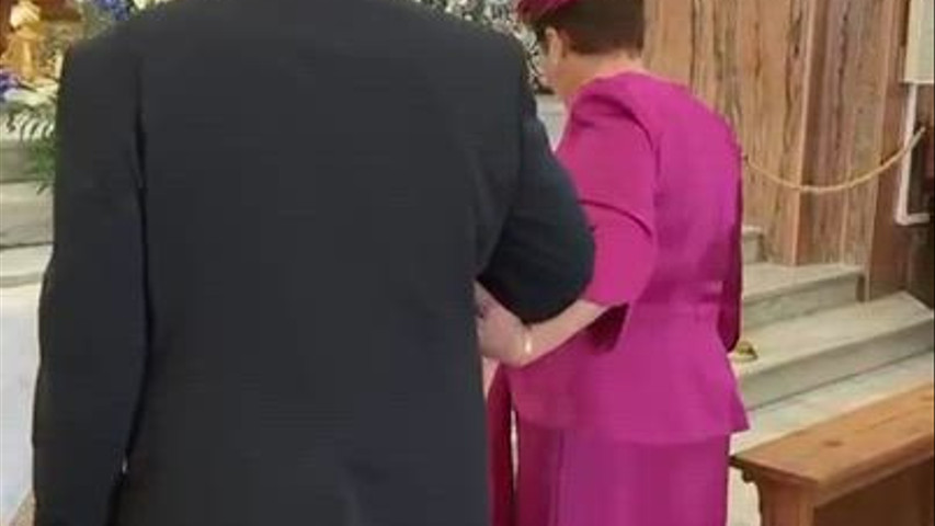 Entrada del novio y de la novia