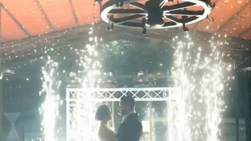 PISTA DE BAILE LED PARA BODAS 
