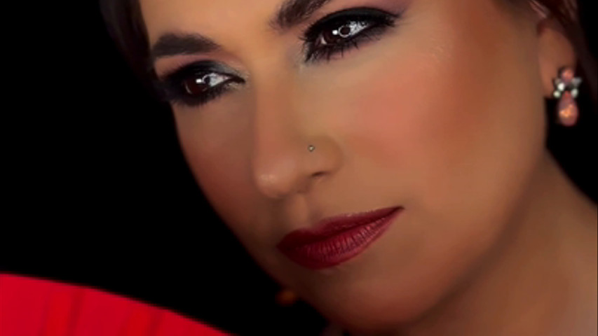 Maquillaje y peinado 