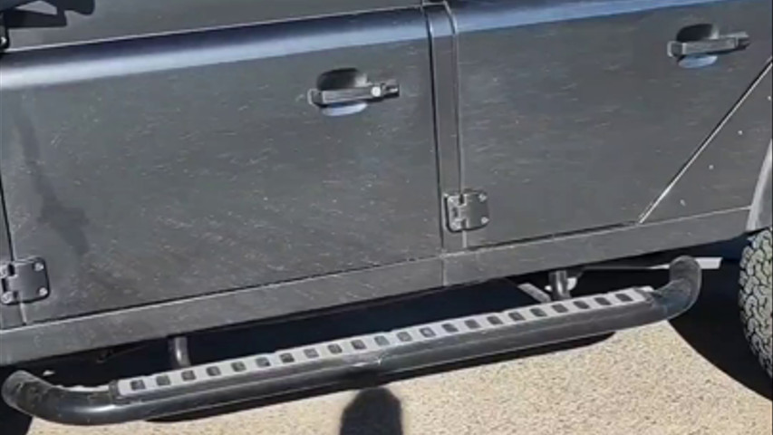 Land Rover defender 